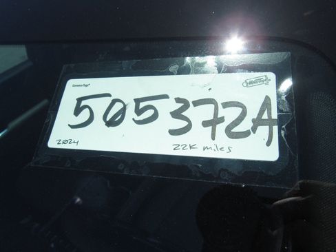 Used 2024 GMC Acadia Elevation w/ Luxury Package FWD image 29