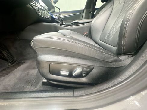 Used 2022 BMW 540i xDrive w/ Premium Package AWD/4WD image 15