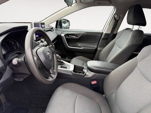 Certified 2024 Toyota RAV4 XLE FWD image 9