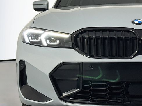 Used 2023 BMW 330i Sedan w/ M Sport Package image 14