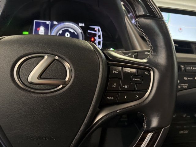 Used 2019 Lexus ES 300h w/ Accessory Package 2 FWD image 5