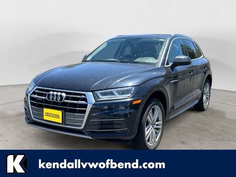 Used 2018 Audi Q5 2.0T Premium Plus w/ Premium Plus Package AWD/4WD image 1