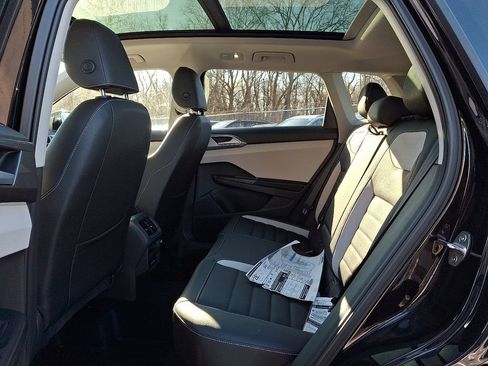 New 2026 Volkswagen Taos SEL AWD/4WD image 5