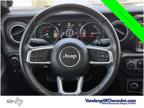 Used 2023 Jeep Wrangler Unlimited Sahara w/ Cold Weather Group AWD/4WD image 12