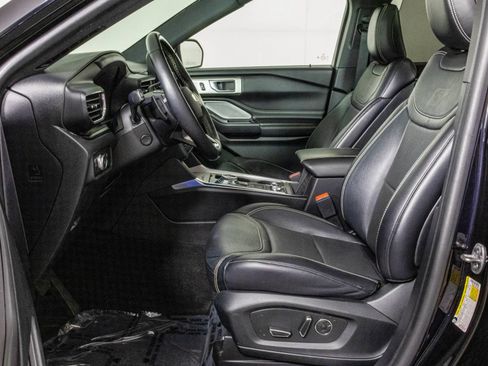 Used 2020 Ford Explorer ST w/ ST Street Pack AWD/4WD image 28