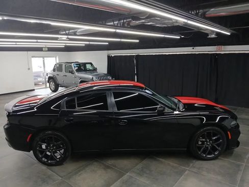 Used 2022 Dodge Charger SXT w/ Blacktop Package RWD image 44