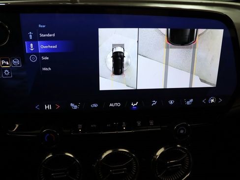 Used 2024 Chevrolet Blazer EV LT image 21