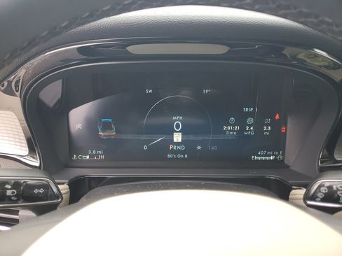 New 2026 Lincoln Corsair Premiere image 19