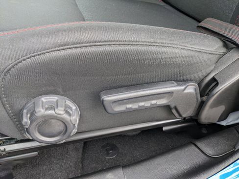 Used 2021 Jeep Wrangler Unlimited Rubicon w/ Safety Group image 25