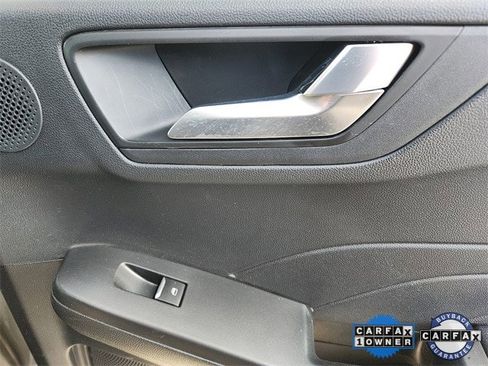 Certified 2022 Ford Escape SEL w/ SEL Stealth AWD Package image 33