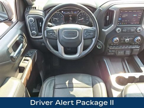 Used 2021 GMC Sierra 1500 Denali w/ Technology Package AWD/4WD image 3