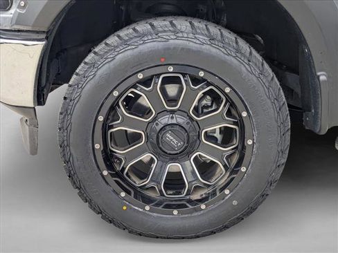 Used 2020 Ford F150 XLT image 23