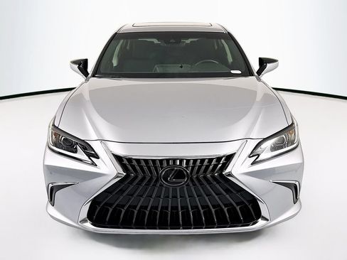 Certified 2025 Lexus ES 300h w/ Premium Package FWD image 2