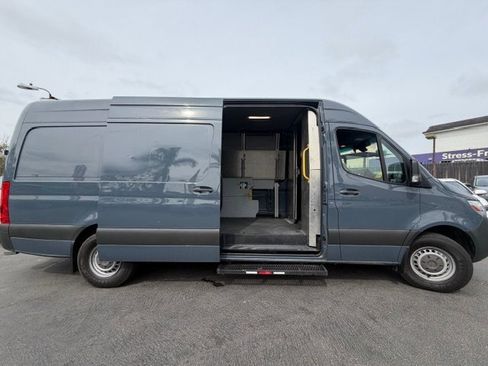 Used 2019 Mercedes-Benz Sprinter 170 image 16