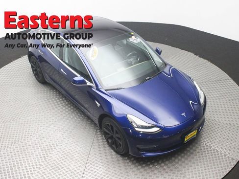 Used 2018 Tesla Model 3 Long Range image 3