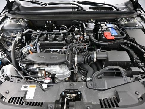 Used 2025 Honda Accord SE image 40