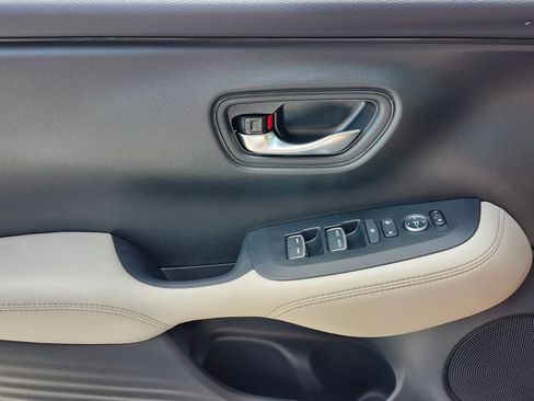 New 2026 Honda HR-V EX-L image 19