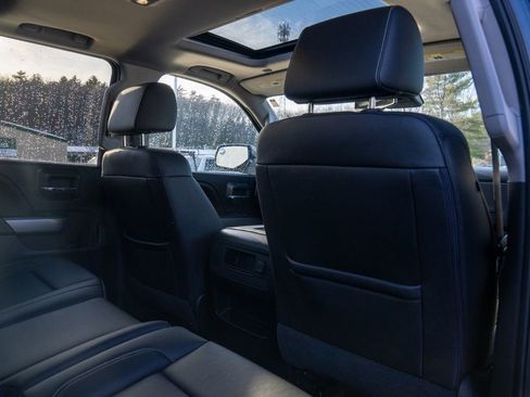 Used 2018 Chevrolet Silverado 1500 LTZ Z71 w/ Centennial Edition image 17