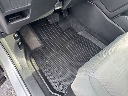 Used 2021 Honda CR-V EX image 15
