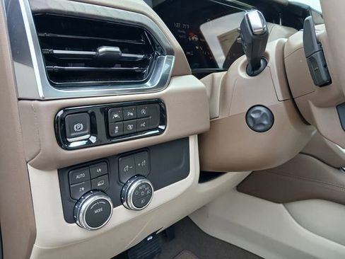 New 2026 GMC Yukon XL Denali AWD/4WD image 29
