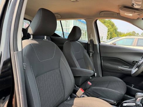 Used 2021 Nissan Kicks S FWD image 22