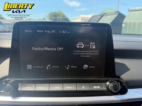 Used 2023 Kia Forte LXS FWD image 14