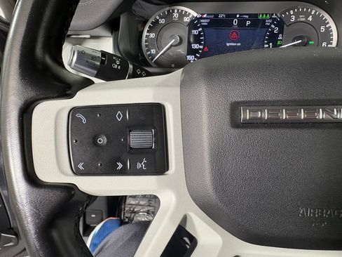 Used 2022 Land Rover Defender 110 AWD/4WD image 19