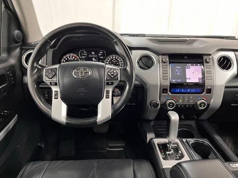 Used 2018 Toyota Tundra Platinum AWD/4WD image 19