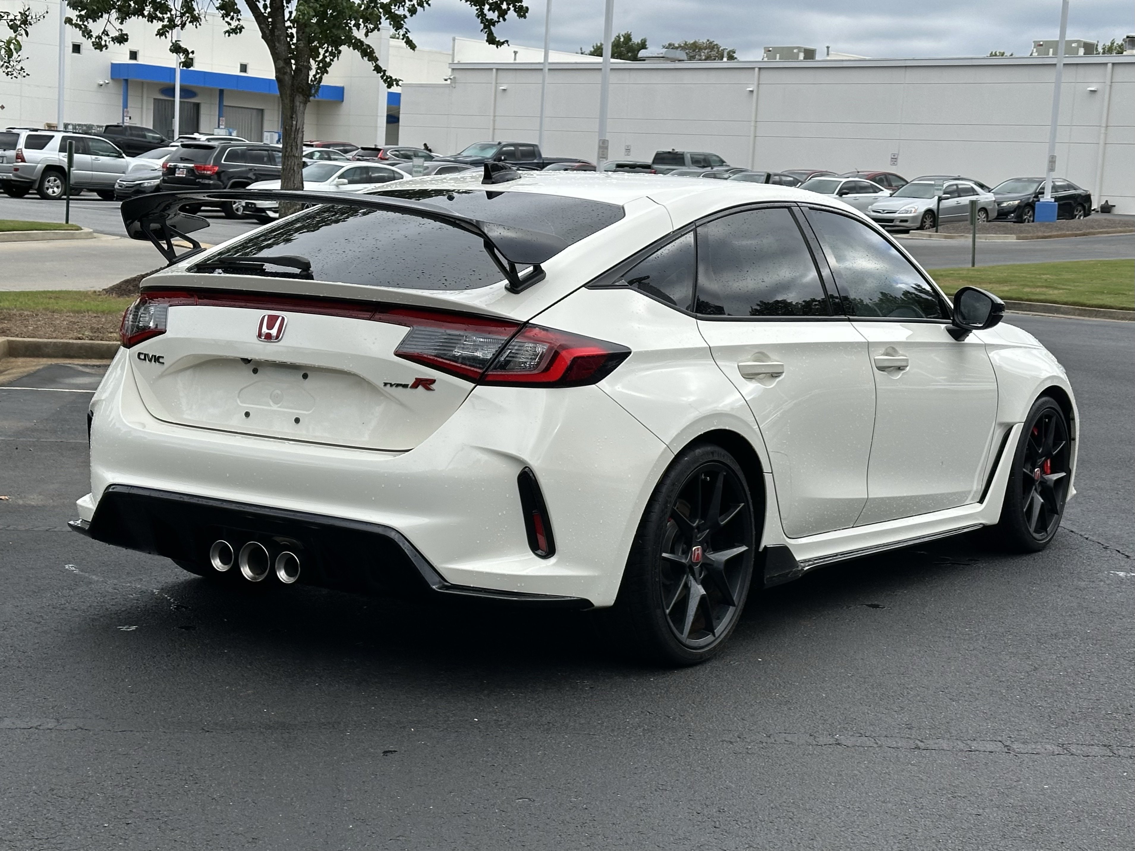 Used 2024 Honda Civic Type R image 12