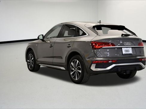 Certified 2023 Audi Q5 2.0T Premium Plus w/ Premium Plus Package image 3