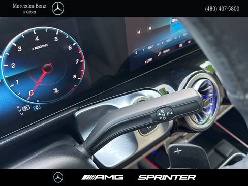 Certified 2023 Mercedes-Benz GLB 250 image 28