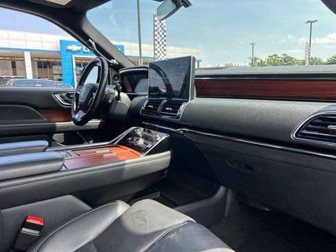 Used 2024 Lincoln Navigator Reserve AWD/4WD image 34