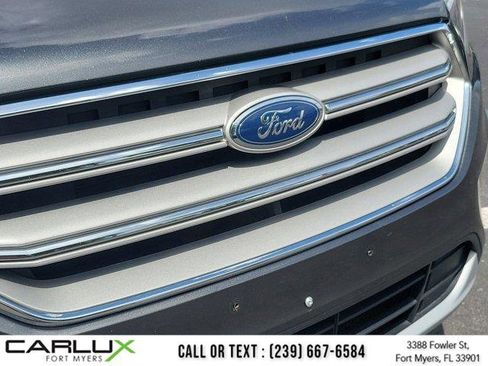 Used 2019 Ford Escape SE AWD/4WD image 7
