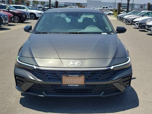 New 2026 Hyundai Elantra Sport FWD image 31