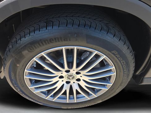 New 2026 Mercedes-Benz GLC 300 image 33