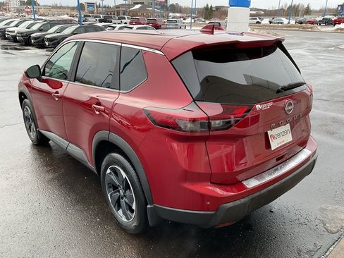 Used 2026 Nissan Rogue SV w/ Cold Weather Package image 7