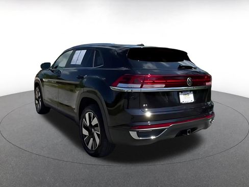 Used 2026 Volkswagen Atlas Cross Sport SE FWD image 11