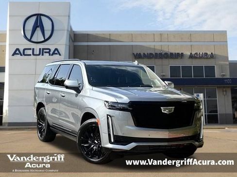 Used 2024 Cadillac Escalade Sport Platinum AWD/4WD image 1