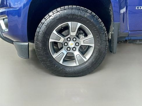Used 2017 Chevrolet Colorado Z71 AWD/4WD image 33