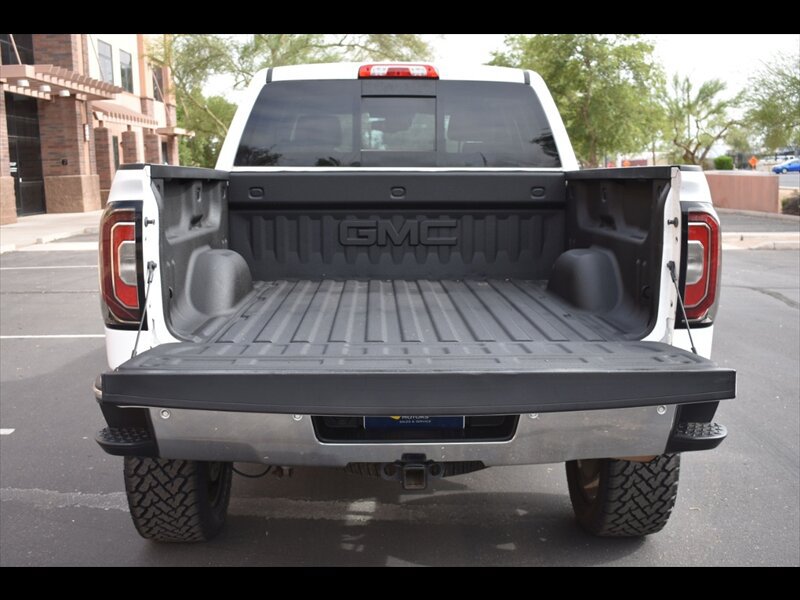 Used 2018 GMC Sierra 1500 SLT AWD/4WD image 22