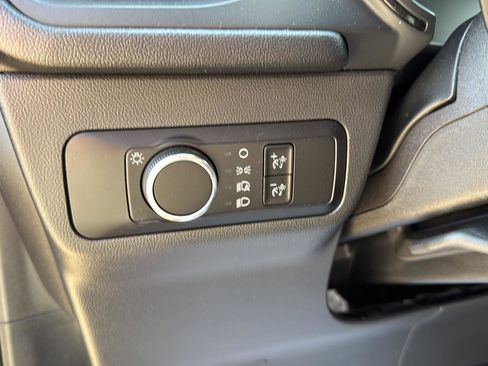 Used 2025 Ford Escape ST-Line image 13