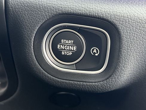 New 2026 Mercedes-Benz GLE 450 4MATIC image 32