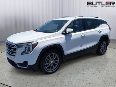 Used 2024 GMC Terrain SLT