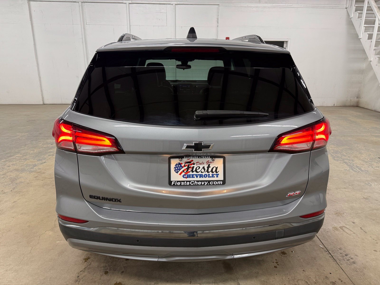 Used 2023 Chevrolet Equinox RS w/ LPO, Floor Liner Package FWD image 8