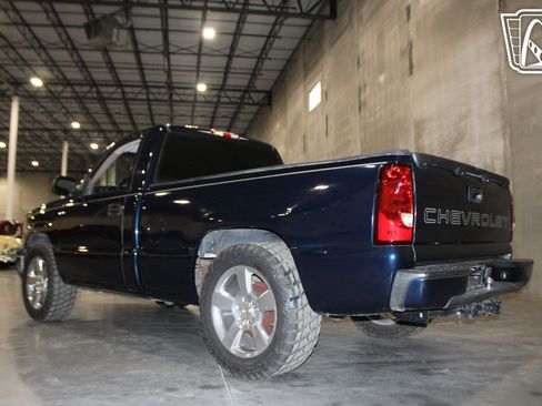 Used 2007 Chevrolet Silverado 1500 W/T RWD image 20