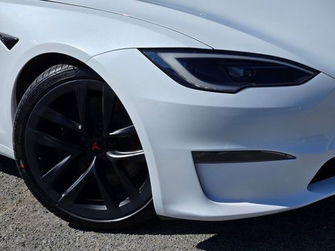 Used 2023 Tesla Model S AWD/4WD image 9