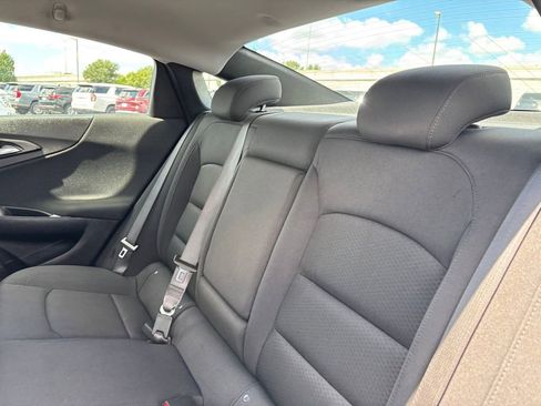 Used 2024 Chevrolet Malibu LT FWD image 32