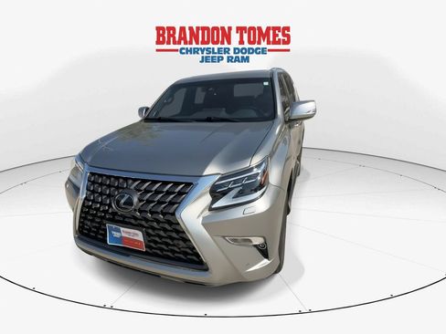 Used 2023 Lexus GX 460 Premium w/ Premium Package AWD/4WD image 4