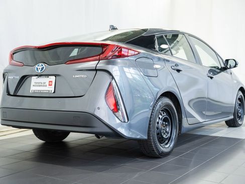 Used 2022 Toyota Prius Prime Limited image 4