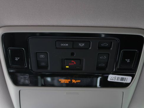 New 2026 Toyota Grand Highlander AWD Hybrid image 12